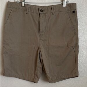 Classic Men's Tan Flat Front Shorts